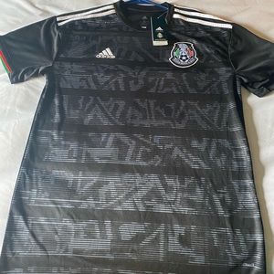 NWT! Large Mexico Soccer Jersey
